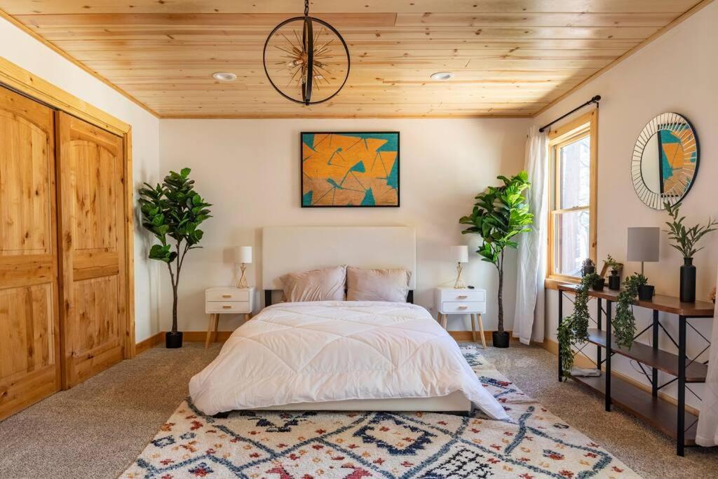 Modern Family Cabin Mins To Lake, Slopes & Hikes Big Bear City Exterior foto